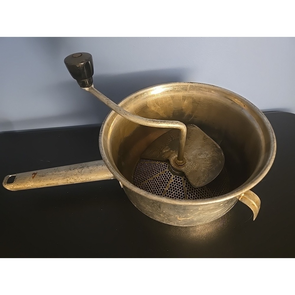 Vintage Foley Food Mill No. 101 Stainless Steel 2 Quart Masher Ricer 7" Strainer